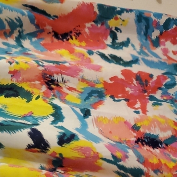 Forever 21 Plus Size 3X Floral Print Dress - Picture 4 of 10